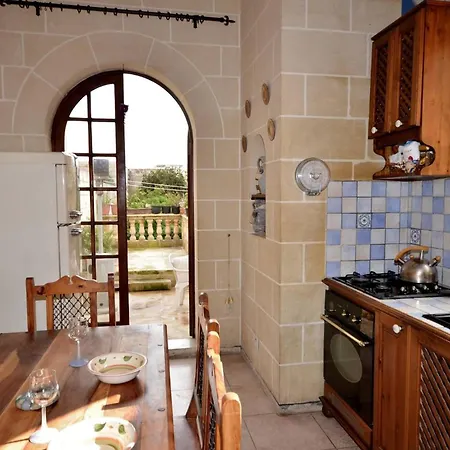 Pensiune In House - Roof-top Spacious Private W Bathroom - Terrace *