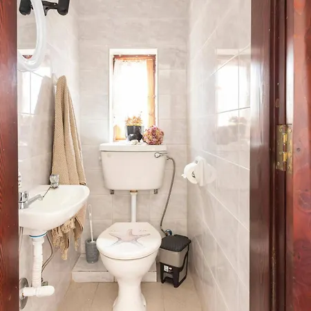 Konukevi In House - Roof-top Spacious Private W Bathroom - Terrace Rabat