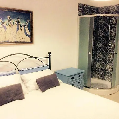 In House - Roof-top Spacious Private W Bathroom - Terrace Konukevi